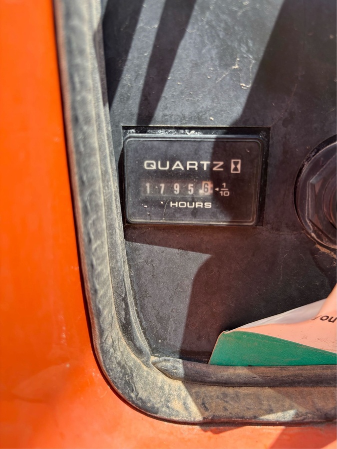2017 JLG 600AJ-5