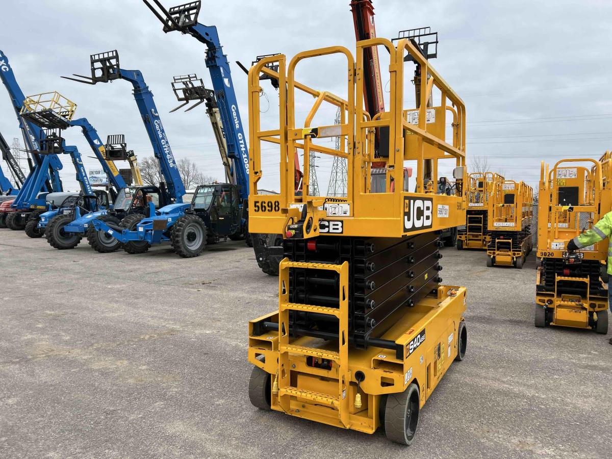 2022 JCB S4046E
