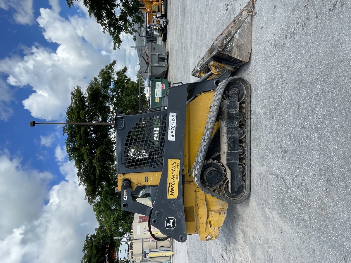 2019 John Deere 325G-2