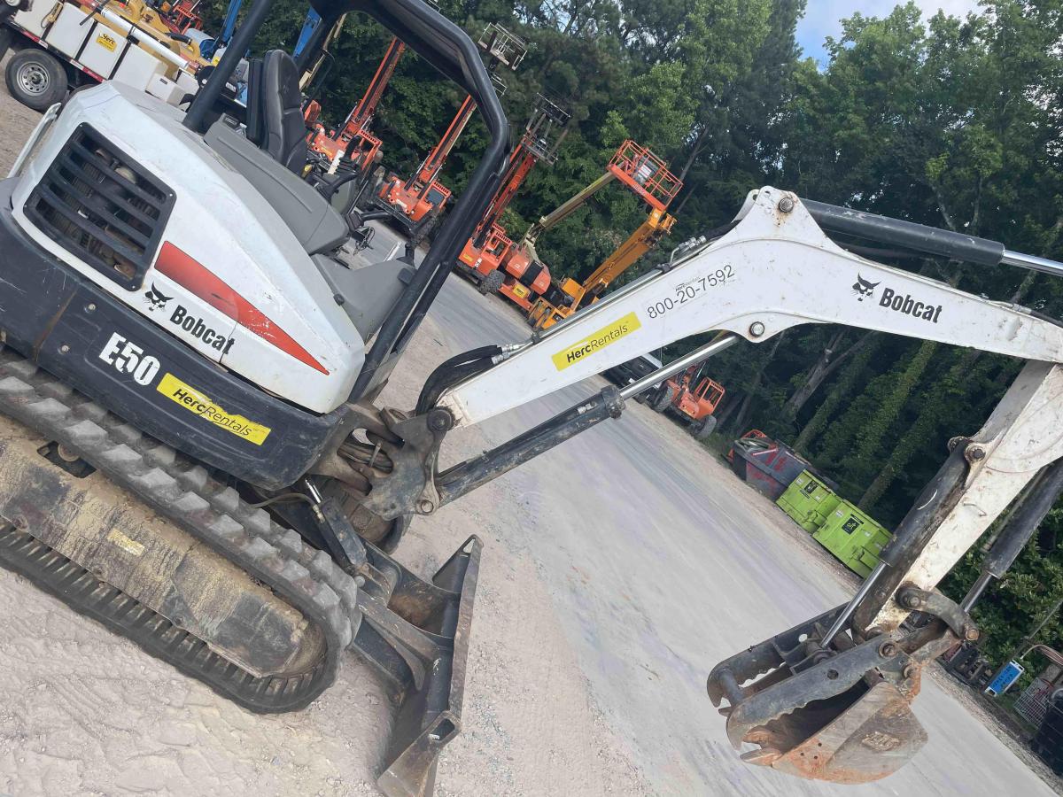 2018 Bobcat E50-3