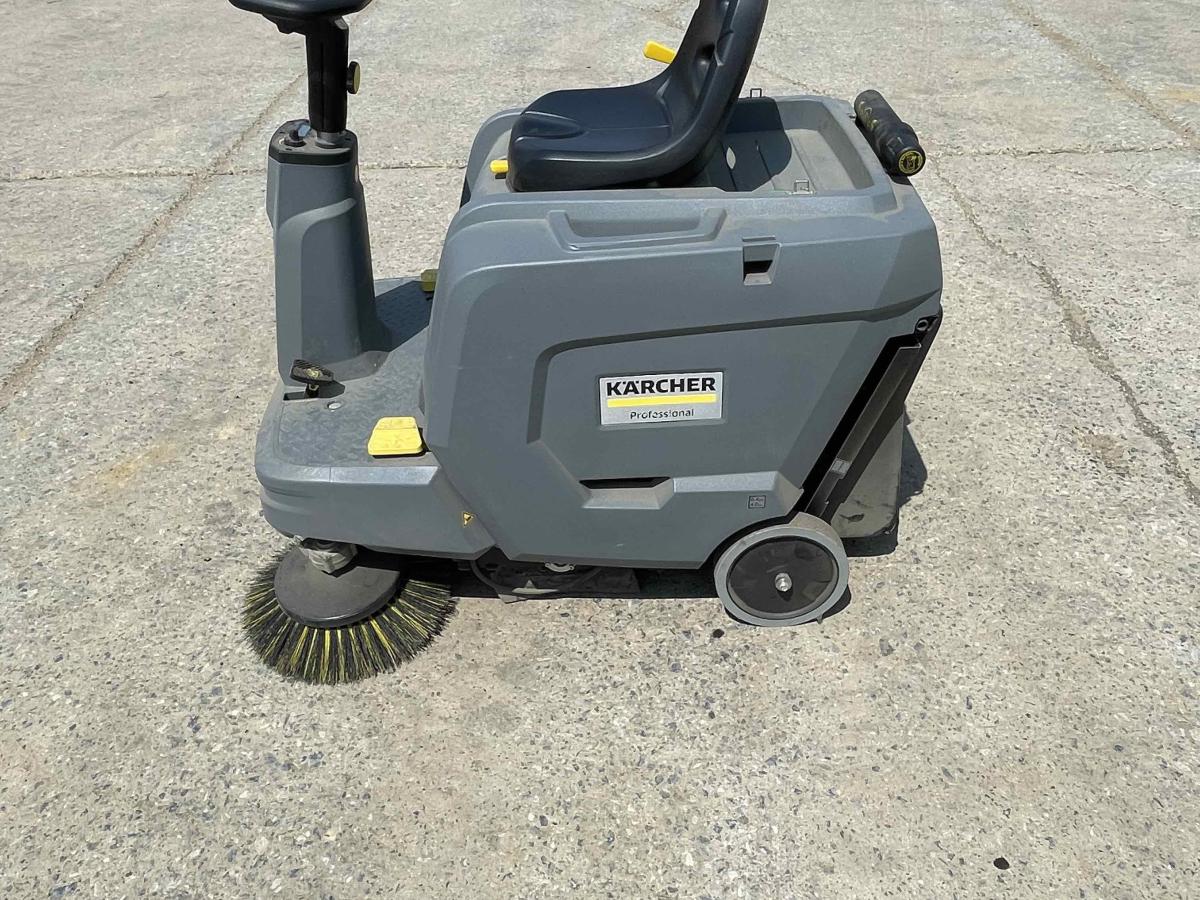2022 Karcher KM 85/50