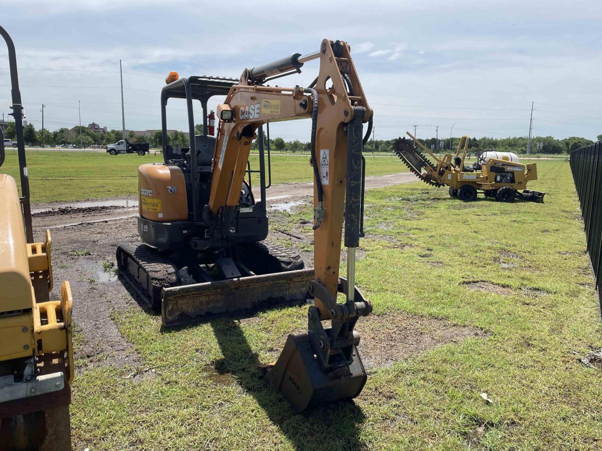 2020 Case CX37C