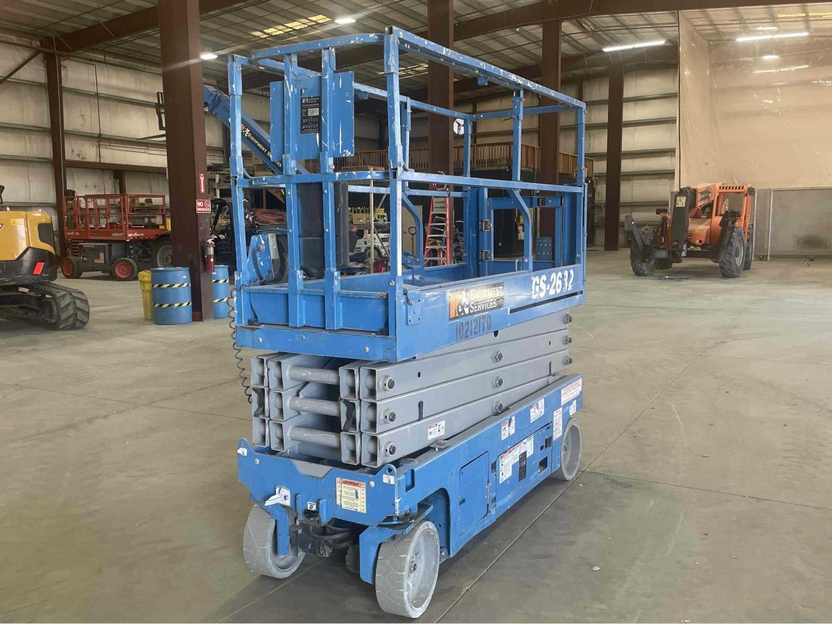 2017 Genie GS-2632