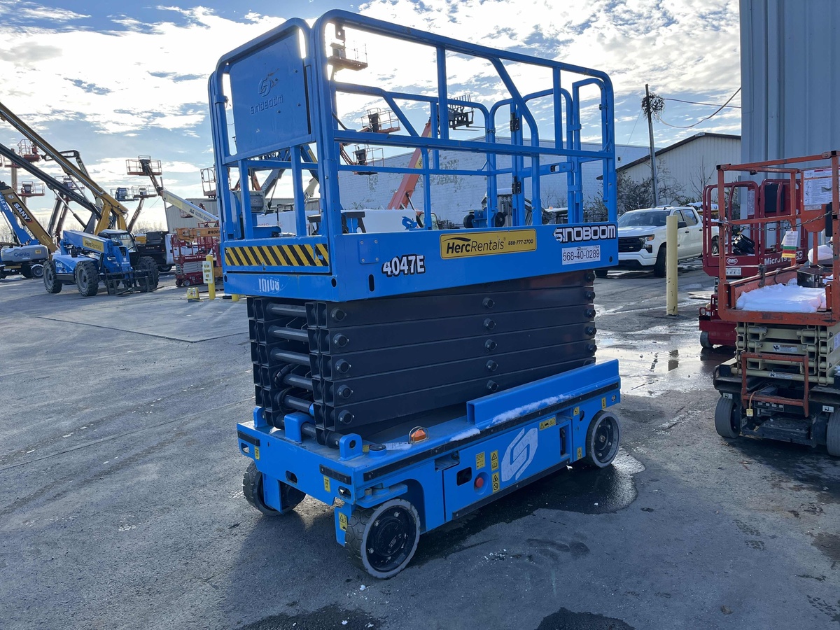 2020 Sinoboom 1212E(4047E)-4