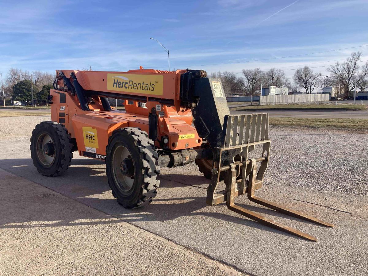 2018 SkyTrak 8042