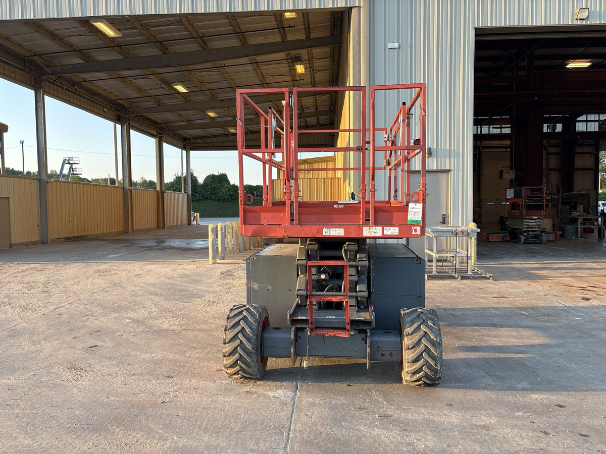 2018 Skyjack SJ-6832RT-4