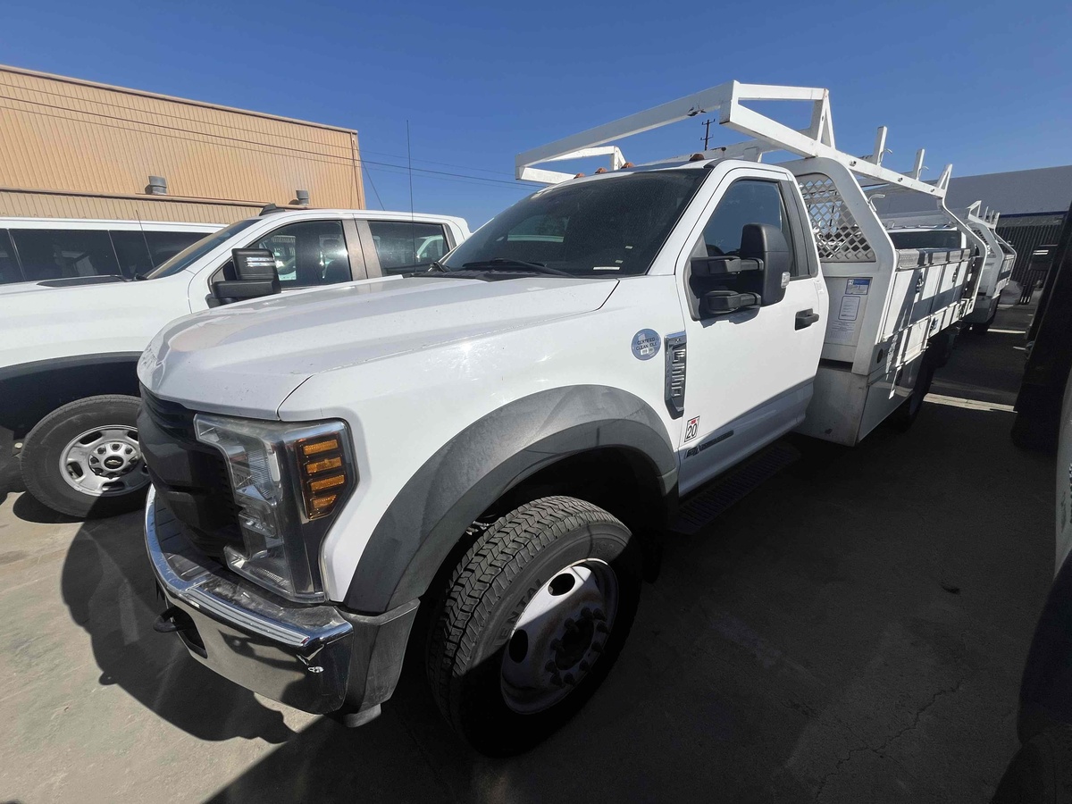 2018 Ford F550-4