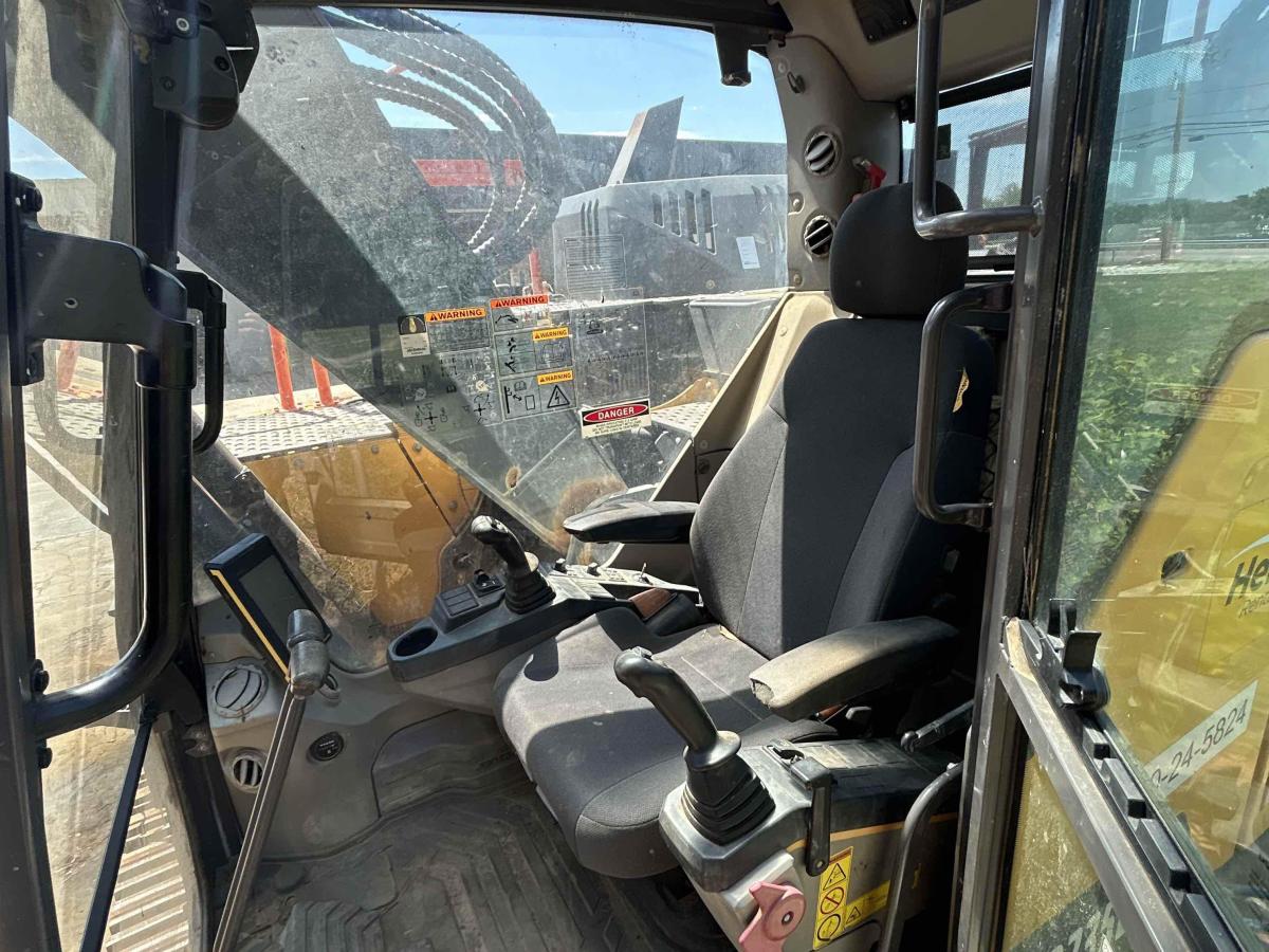 2019 Volvo ECR235EL-2