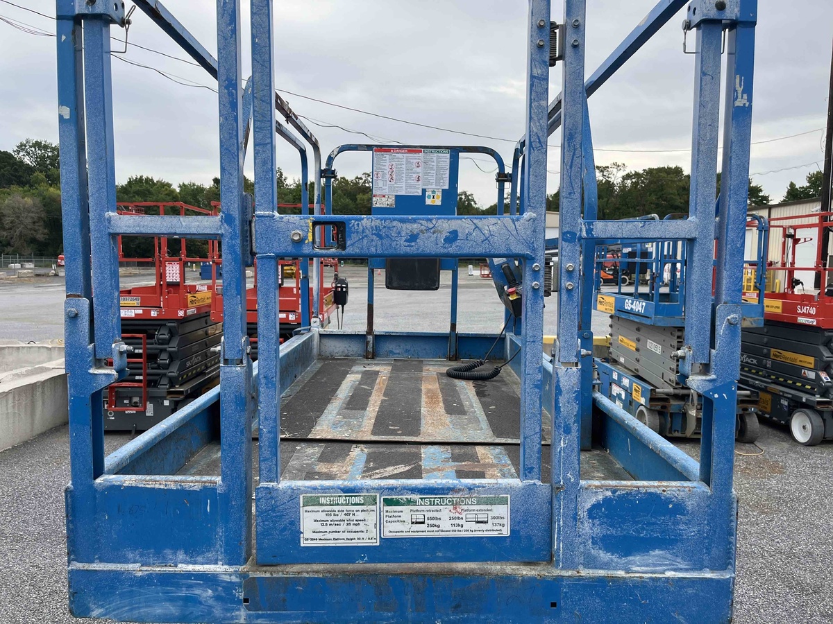 2016 Genie GS-4047-9
