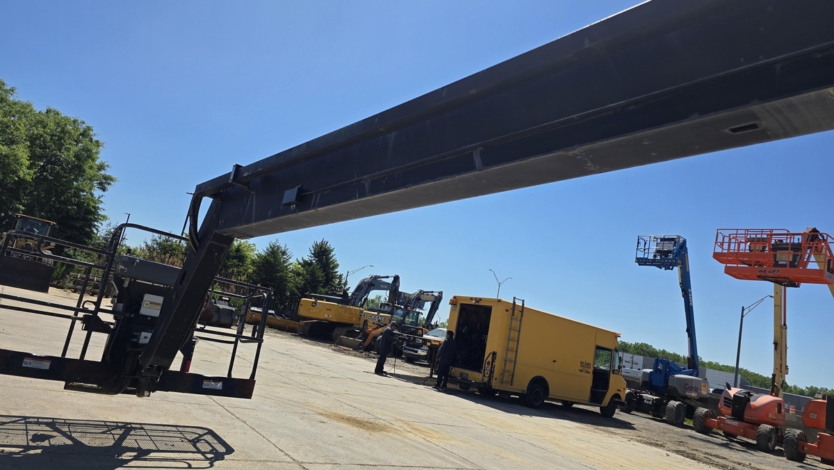 2015 JLG 800A-8