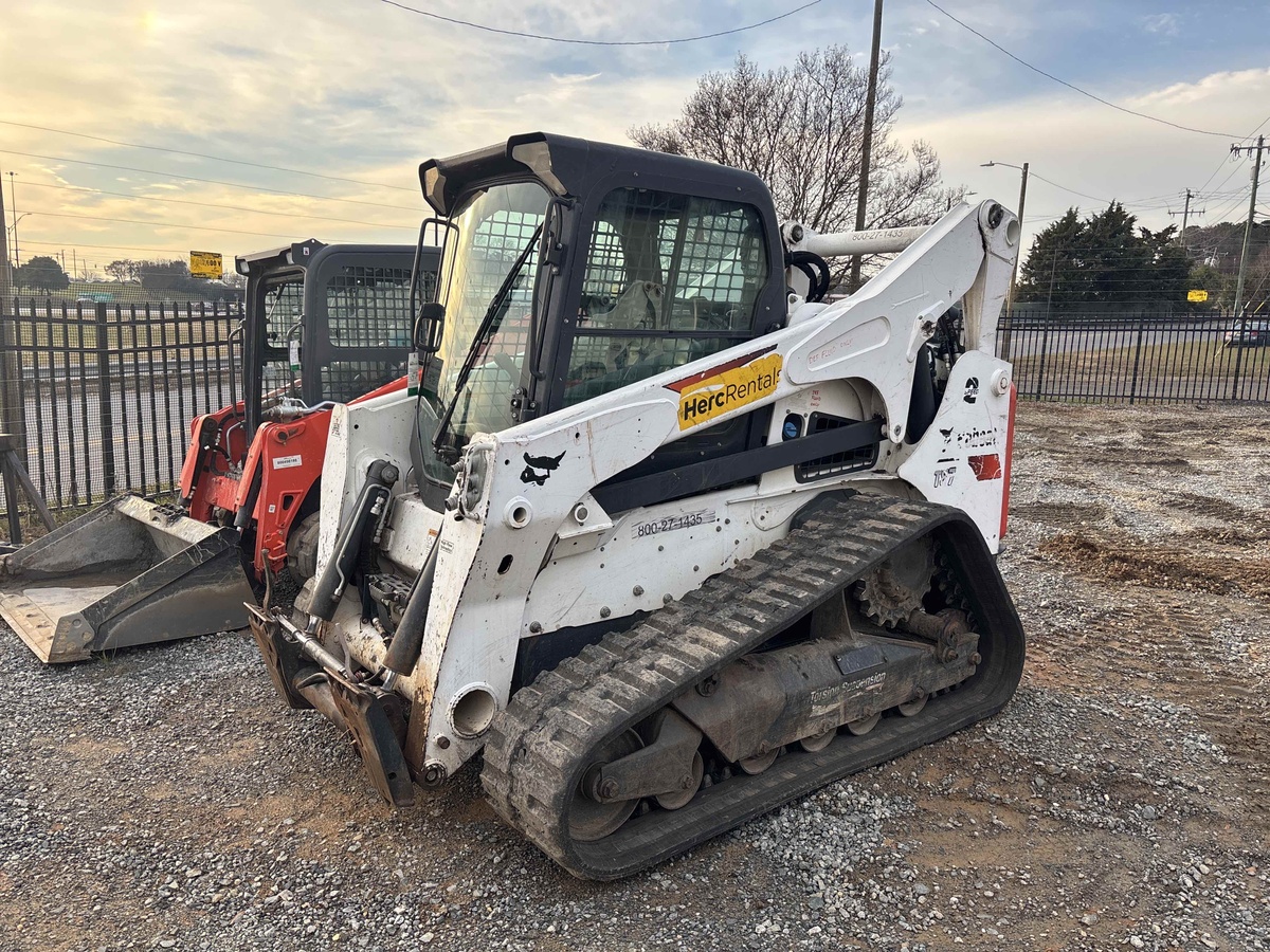 2019 Bobcat T870