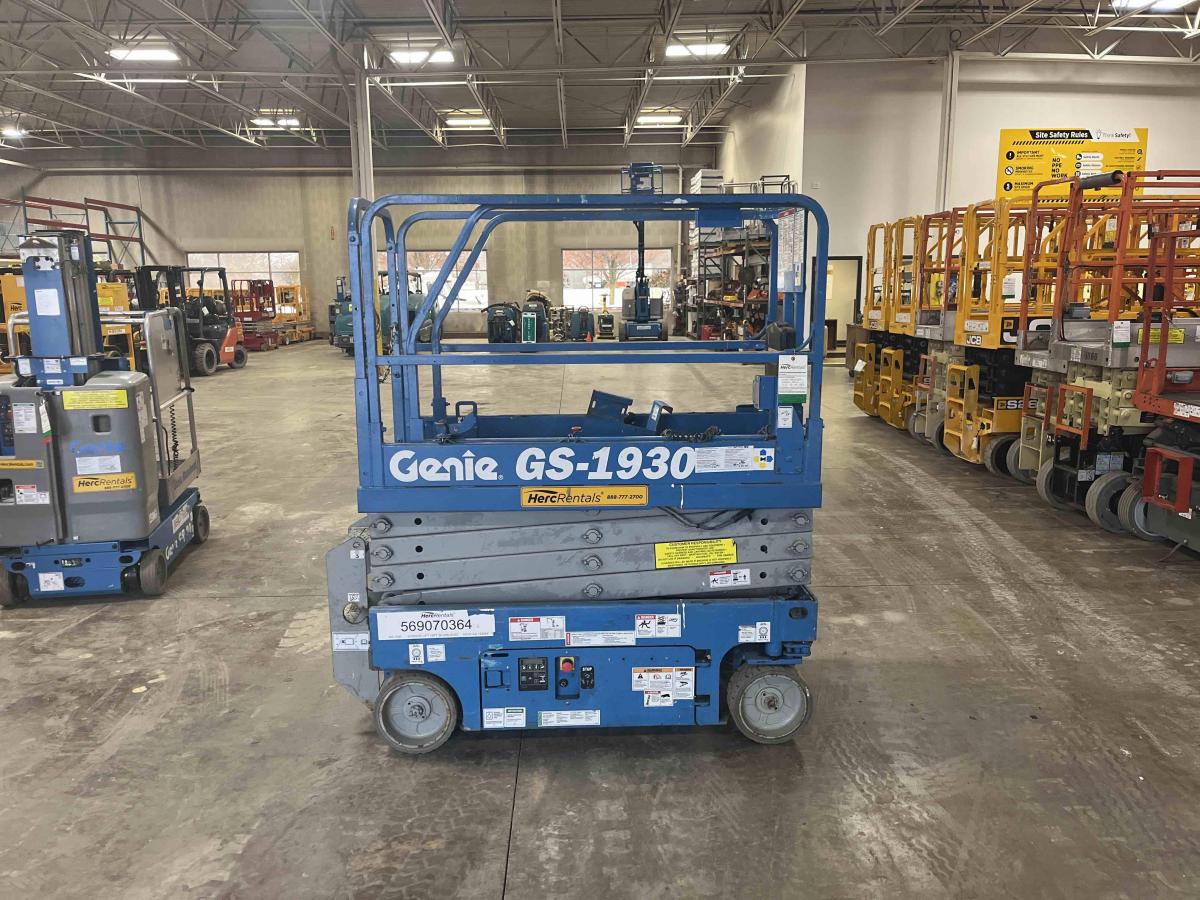 2015 Genie GS-1930
