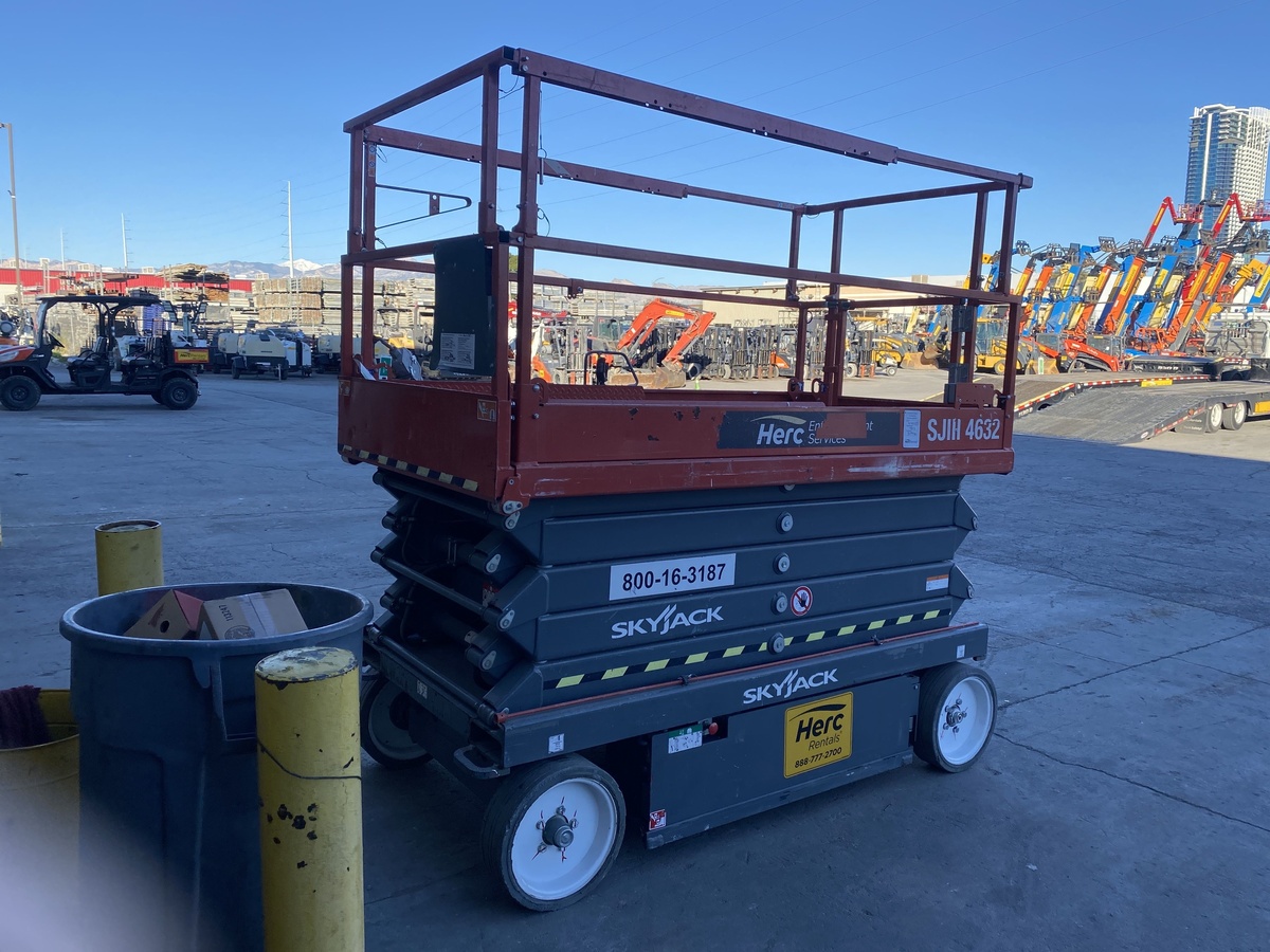 2017 Skyjack SJ4632-4