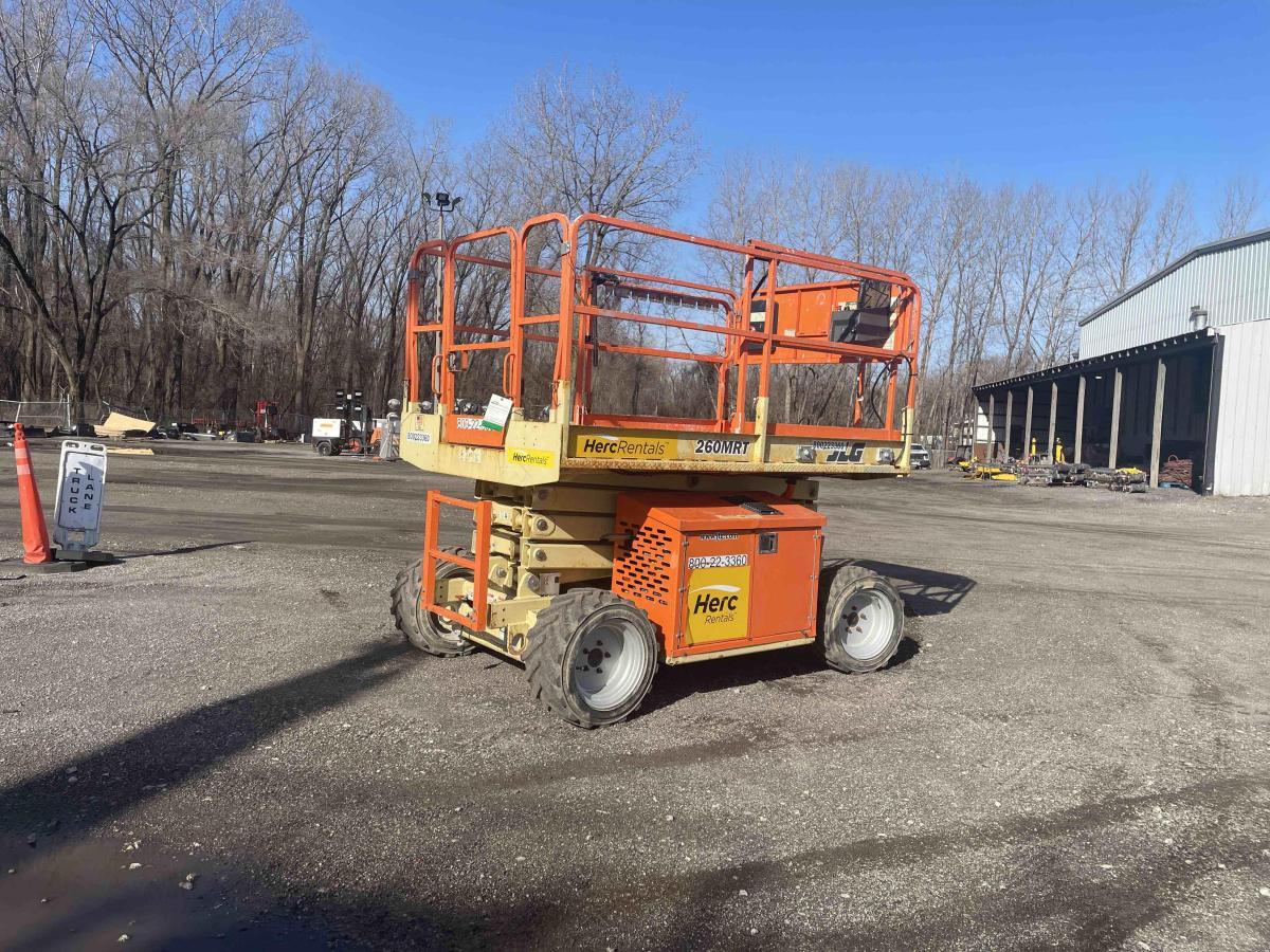 2018 JLG 260MRT