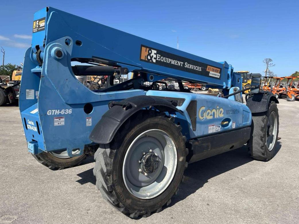 2017 Genie GTH-636