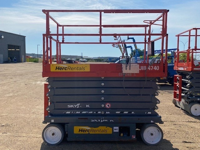 2018 Skyjack SJ4740-3