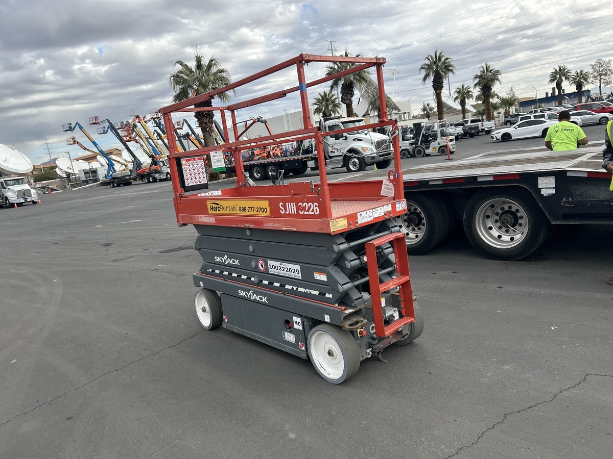 2018 Skyjack SJ3226-2
