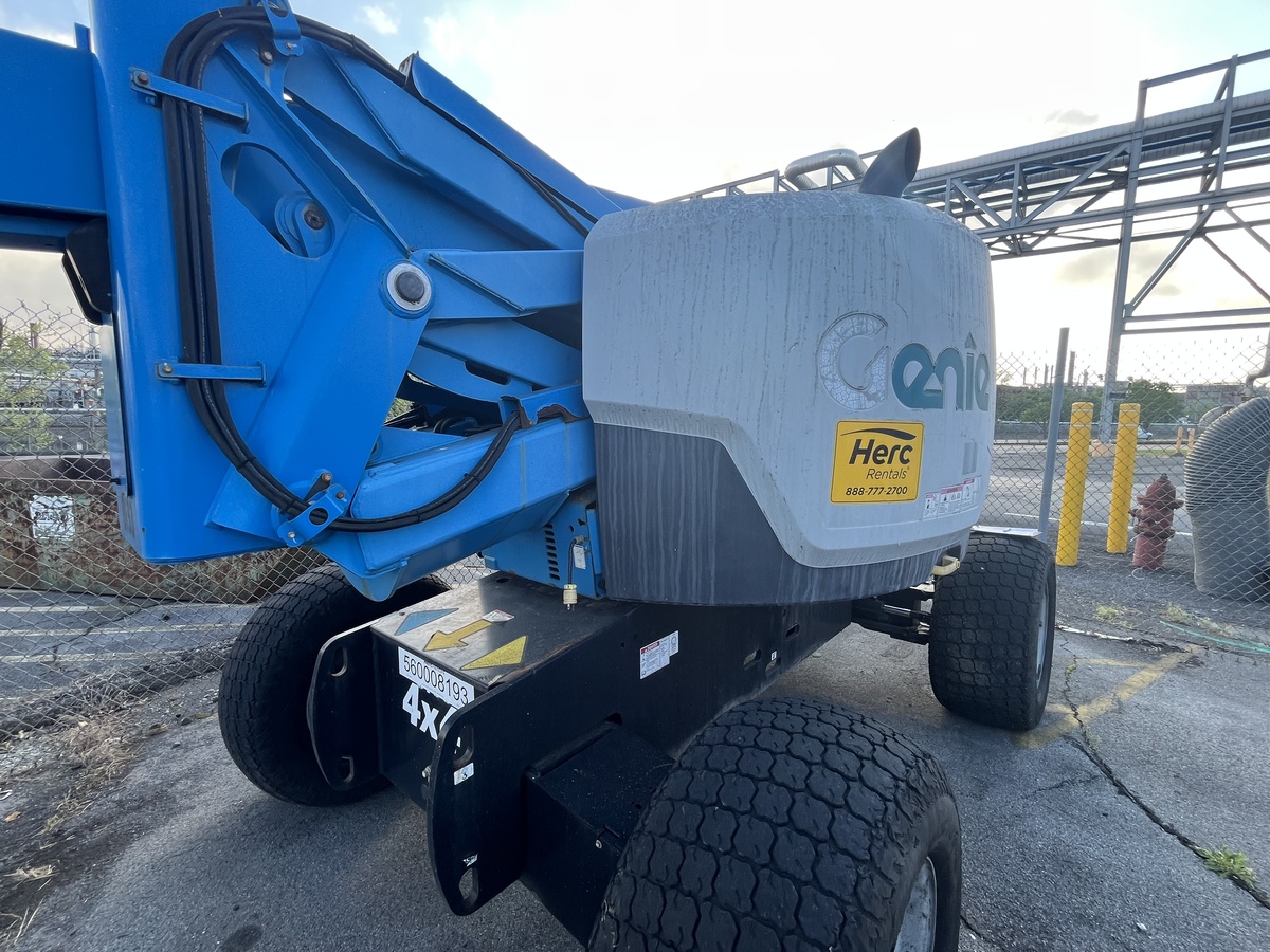 2017 Genie Z-62/40-8