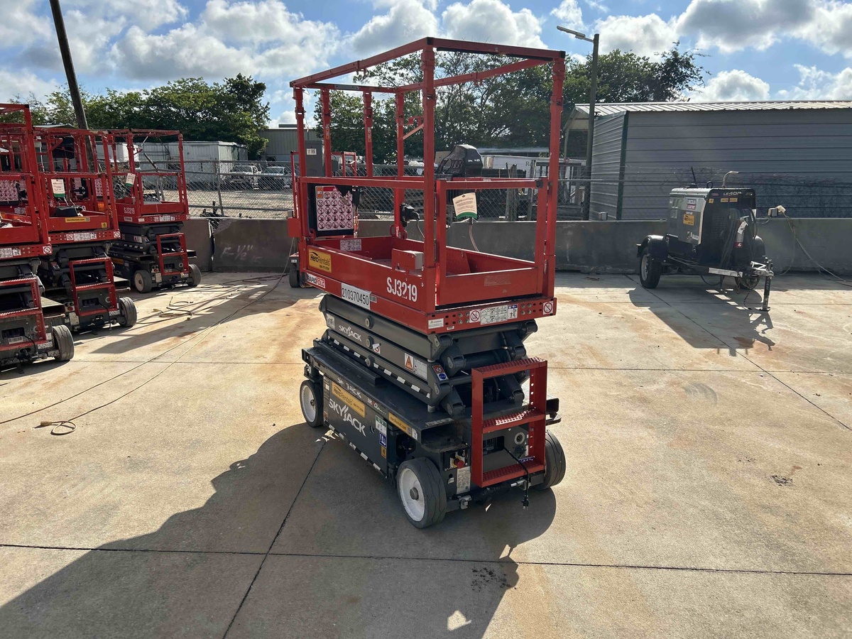 2022 Skyjack SJ3219-3