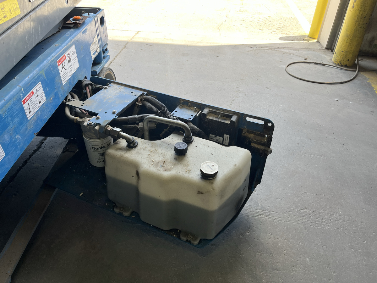 2019 Genie GS-1930-10