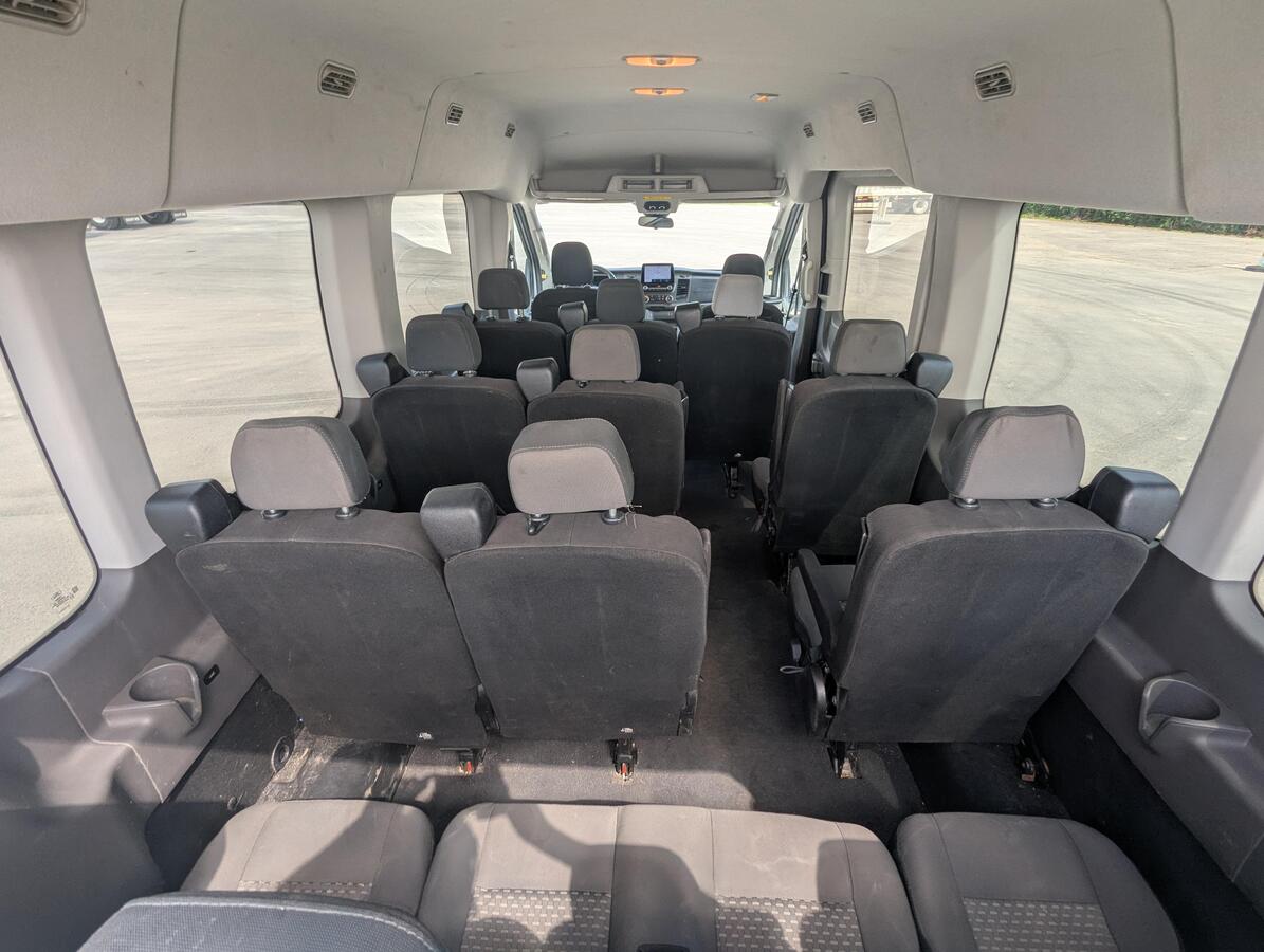 2020 Ford Transit 350-10