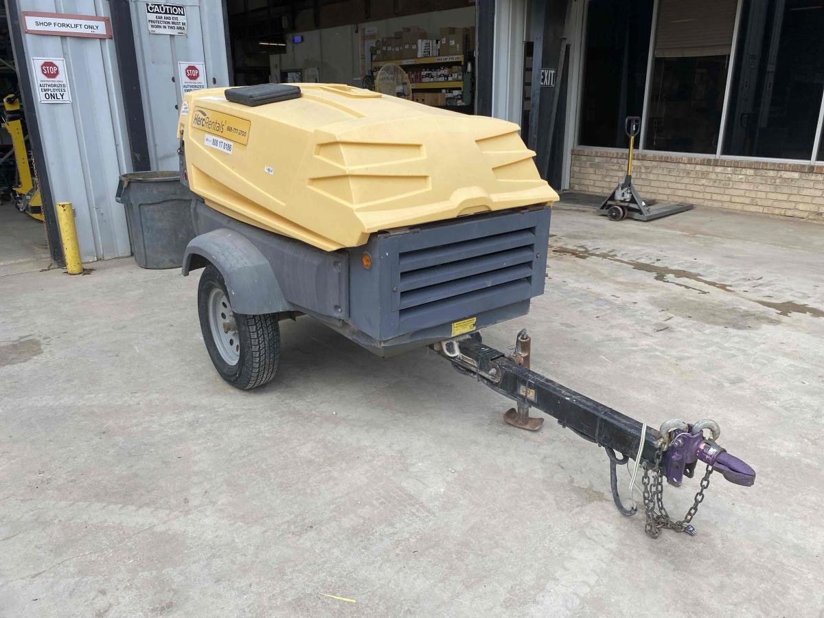 2017 Atlas Copco XAS 400