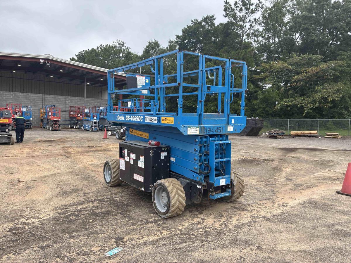 2016 Genie GS-4069 DC