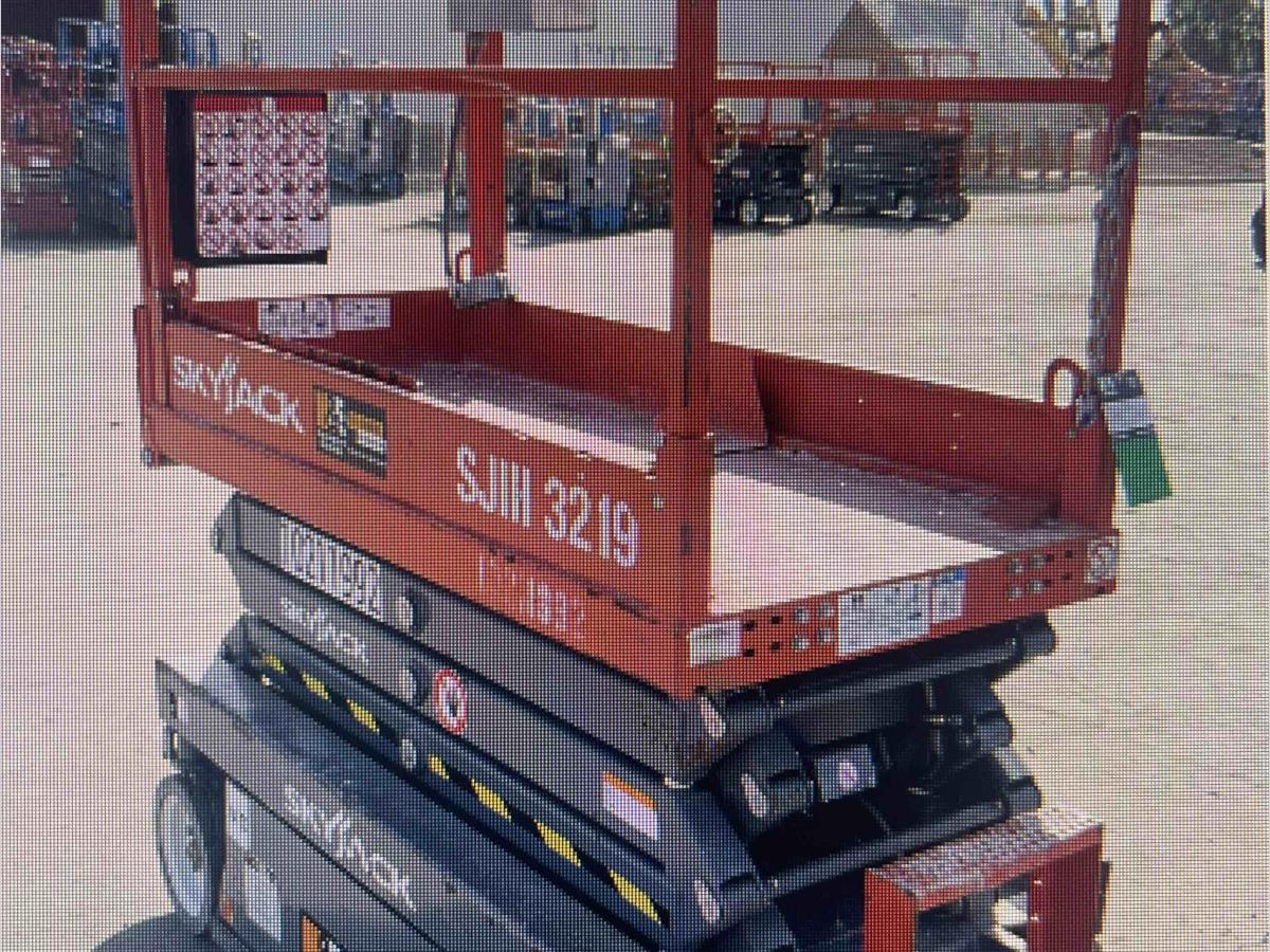 2017 Skyjack SJ3219