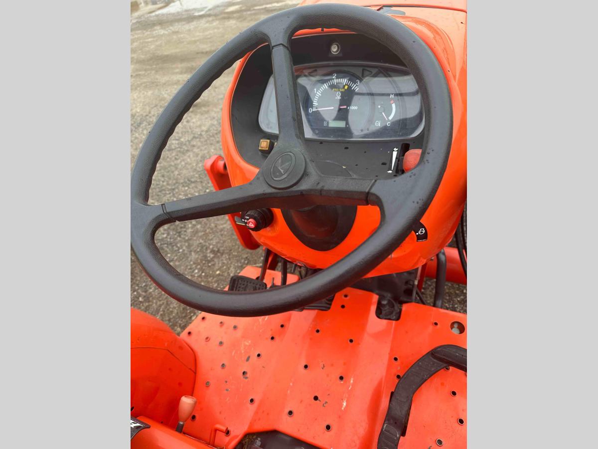 2019 Kubota L4701