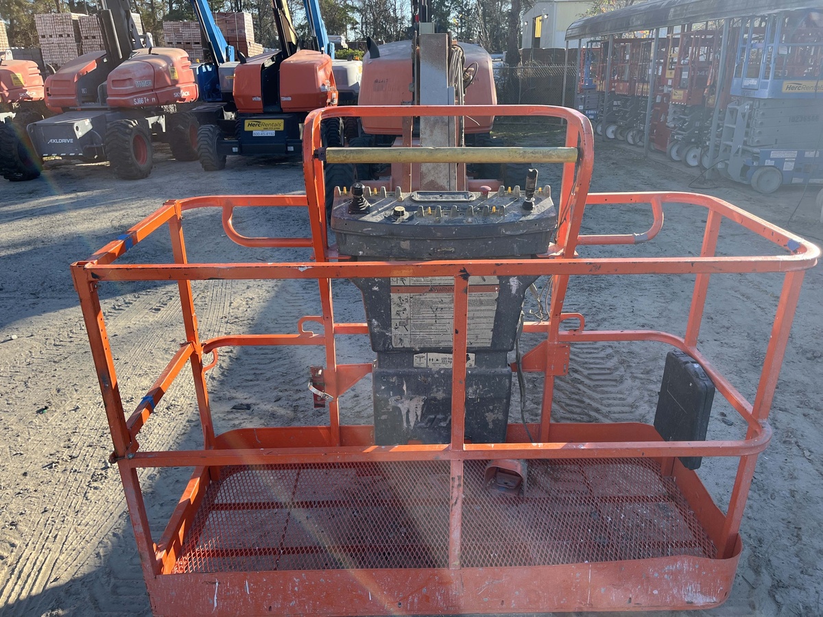 2018 JLG 460SJ-4