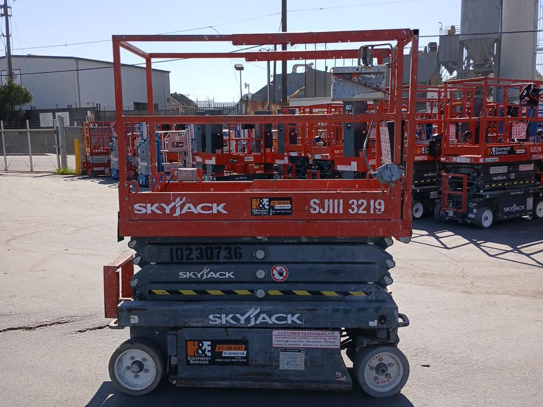 2017 Skyjack SJ3219