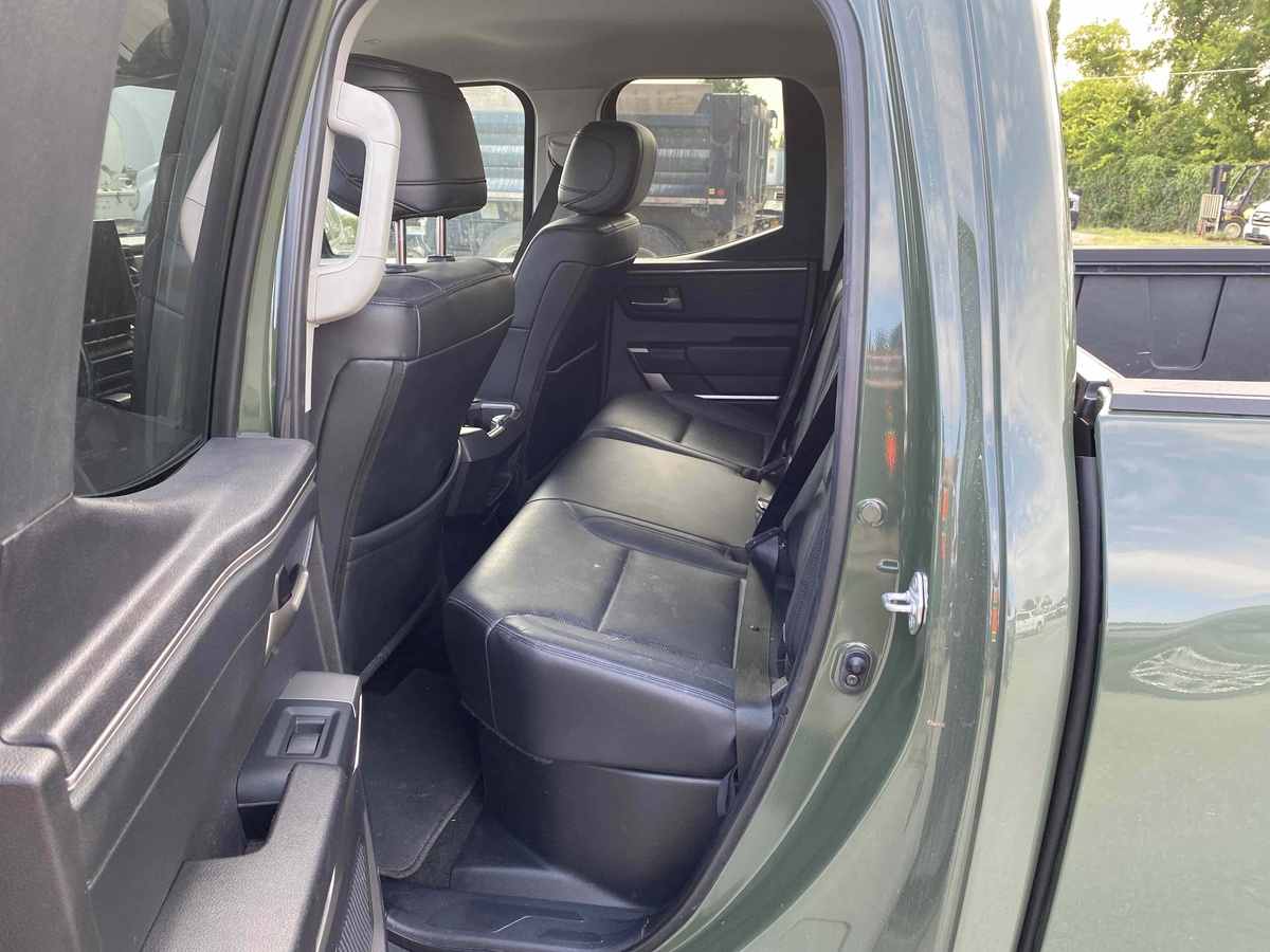 2022 Toyota Tundra-8