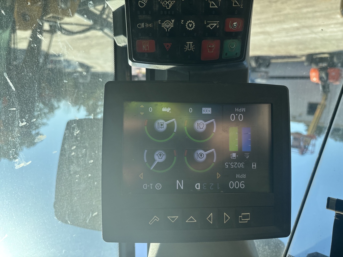 2021 John Deere 524 P-6