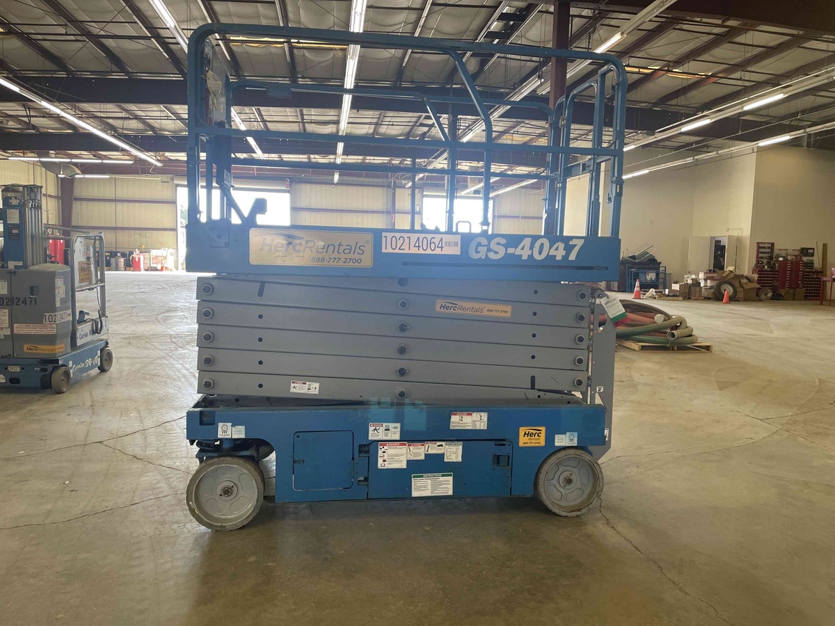2017 Genie GS-4047-3