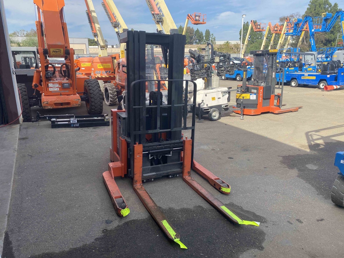 2020 Toyota 6BWS20-2