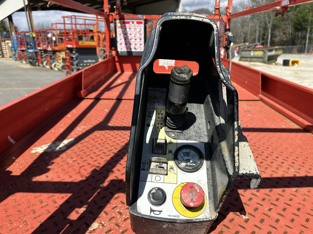 2020 Skyjack SJ4740-5