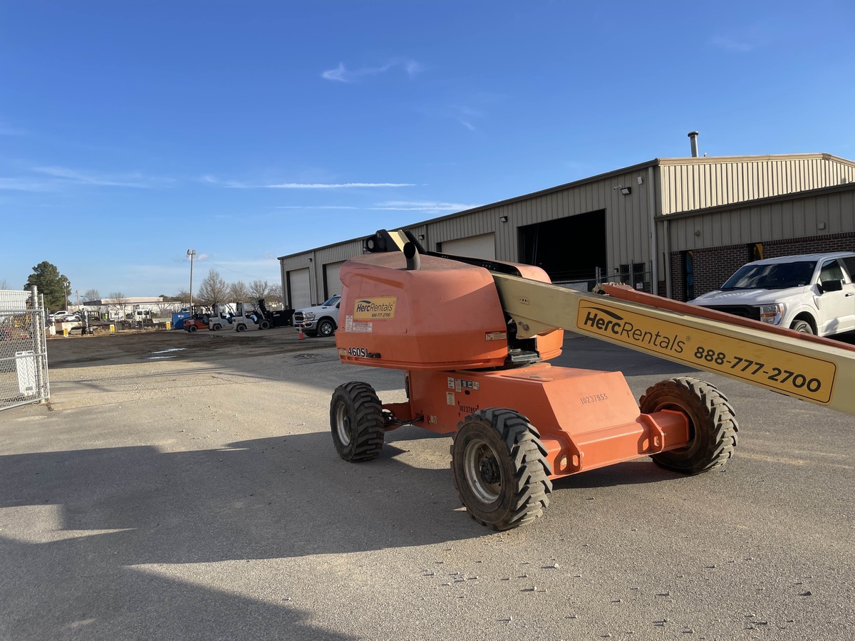 2018 JLG 460SJ-2