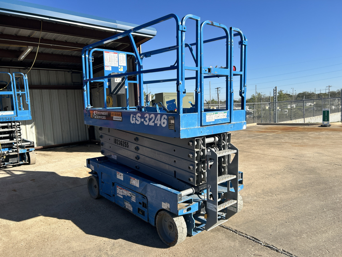 2018 Genie GS-3246-5