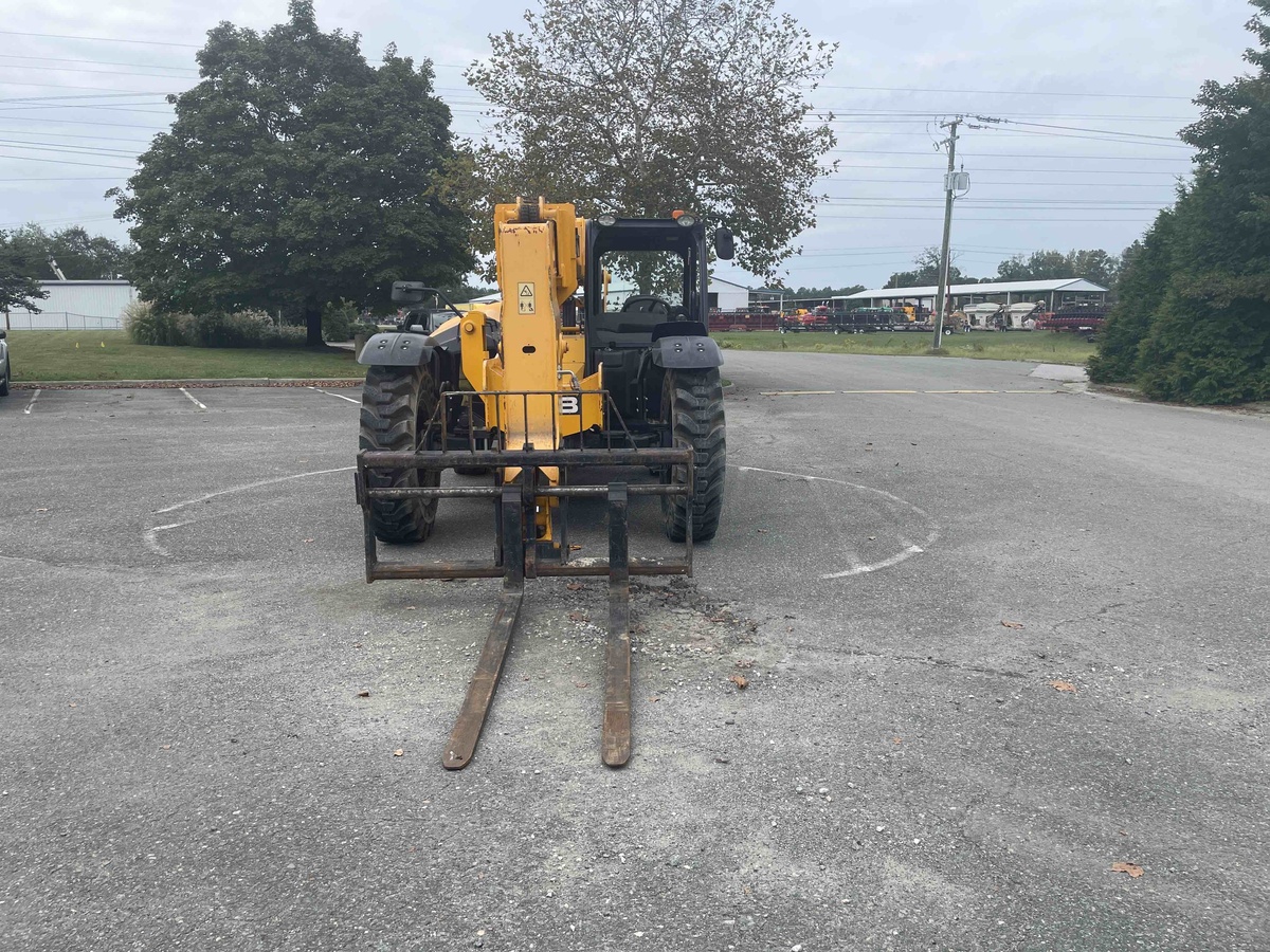 2022 JCB 509-42-5