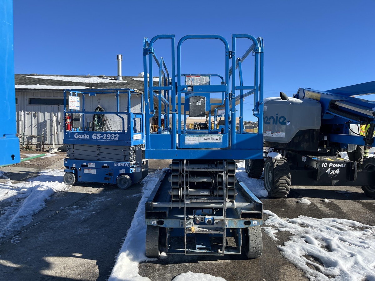 2016 Genie GS-2646-4