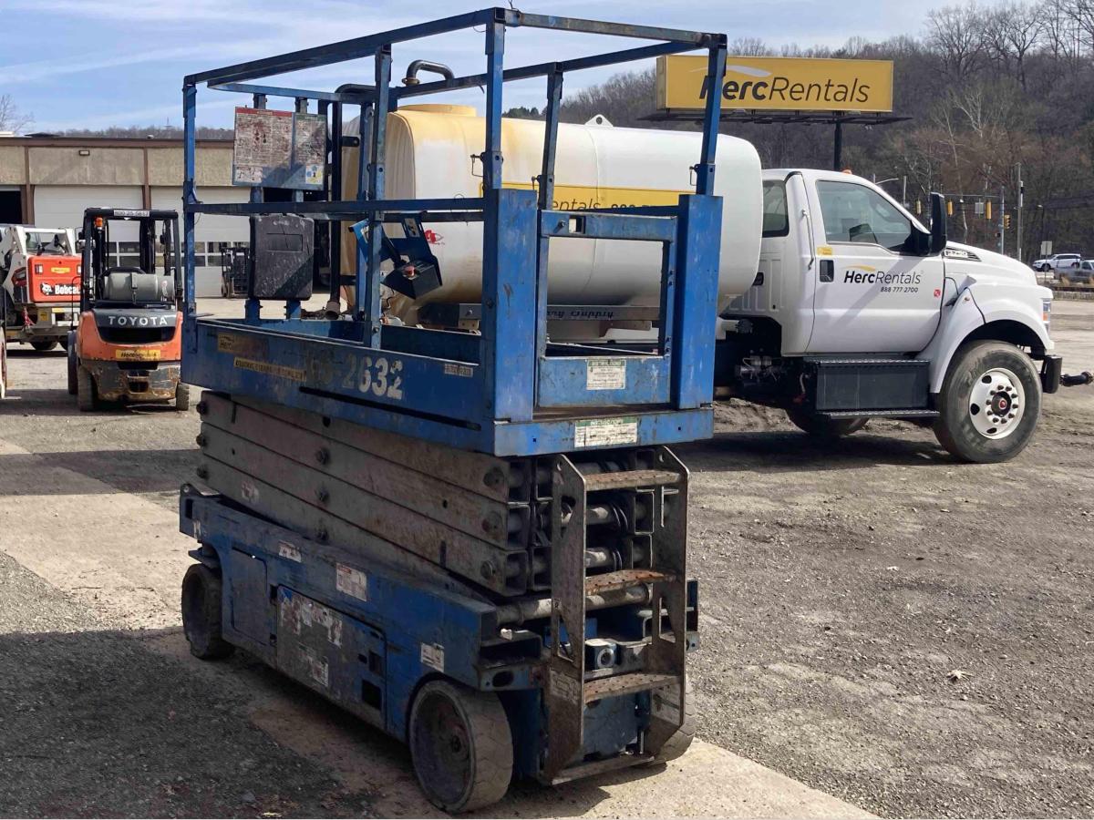 2016 Genie GS-2632