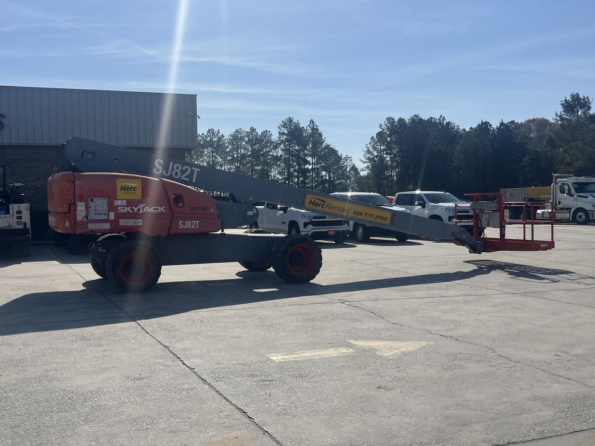 2016 Skyjack SJ82 T-2