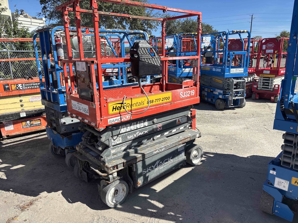 2021 Skyjack SJ3219-1