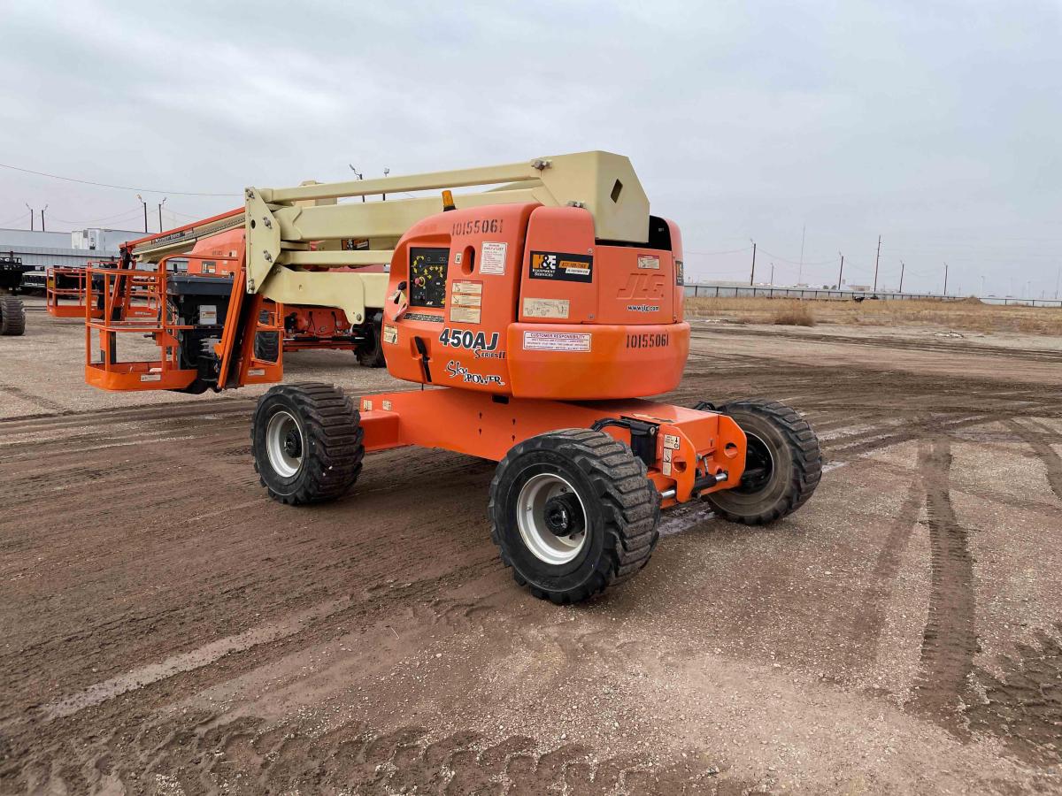 2014 JLG 450AJ-5
