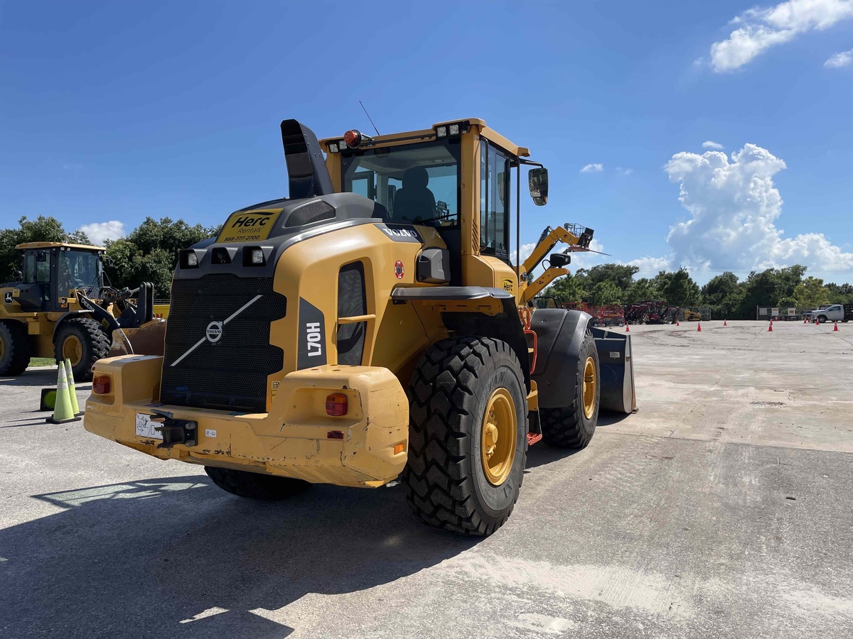 2022 Volvo L70H-4