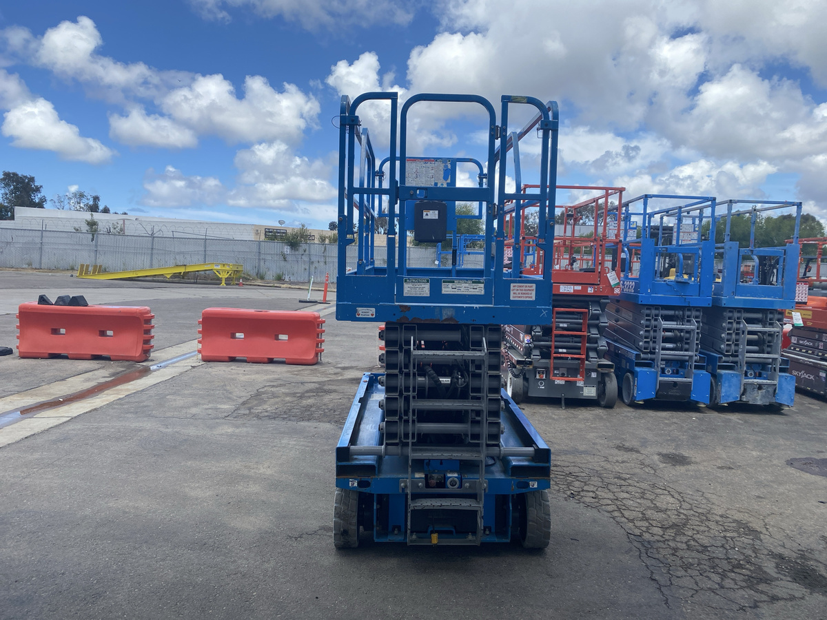 2019 Genie GS-4047-4