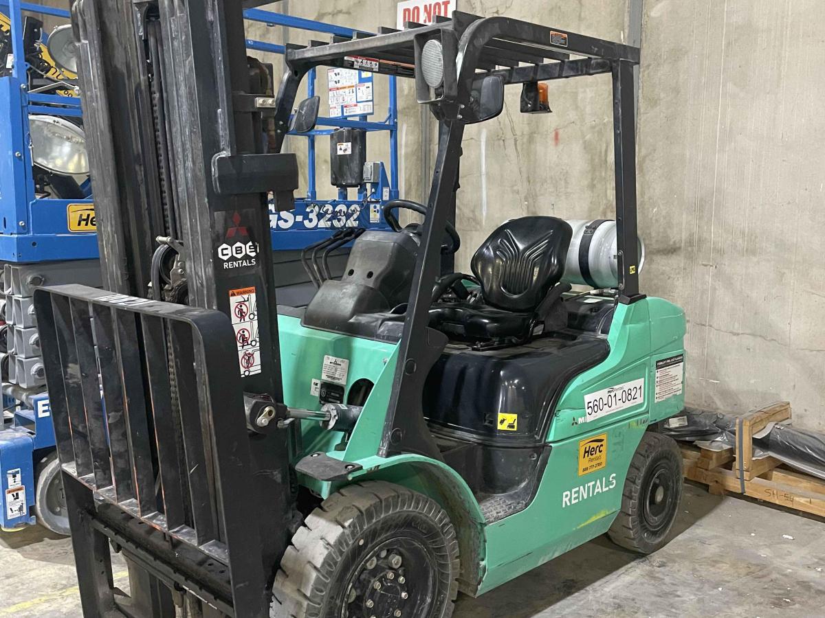 2020 Mitsubishi FG25N