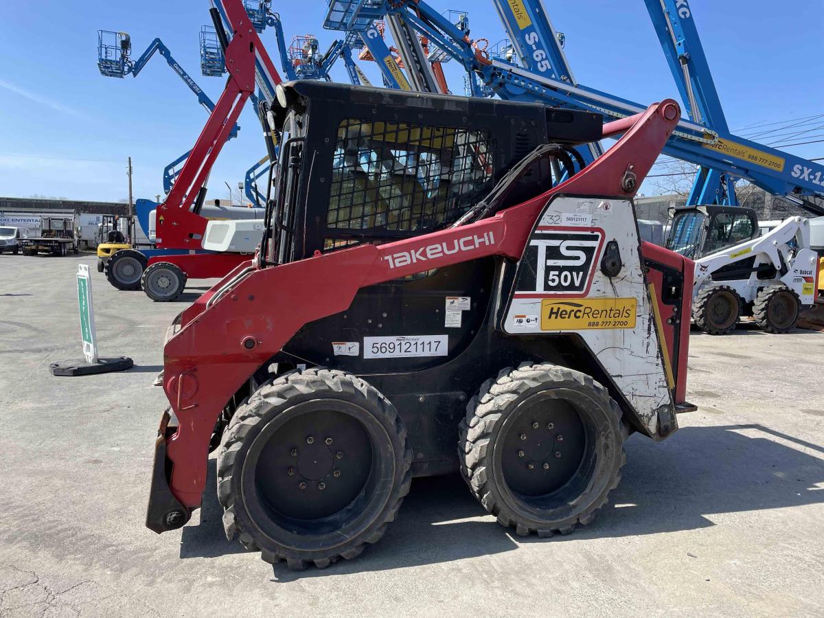 2015 Takeuchi TS50V