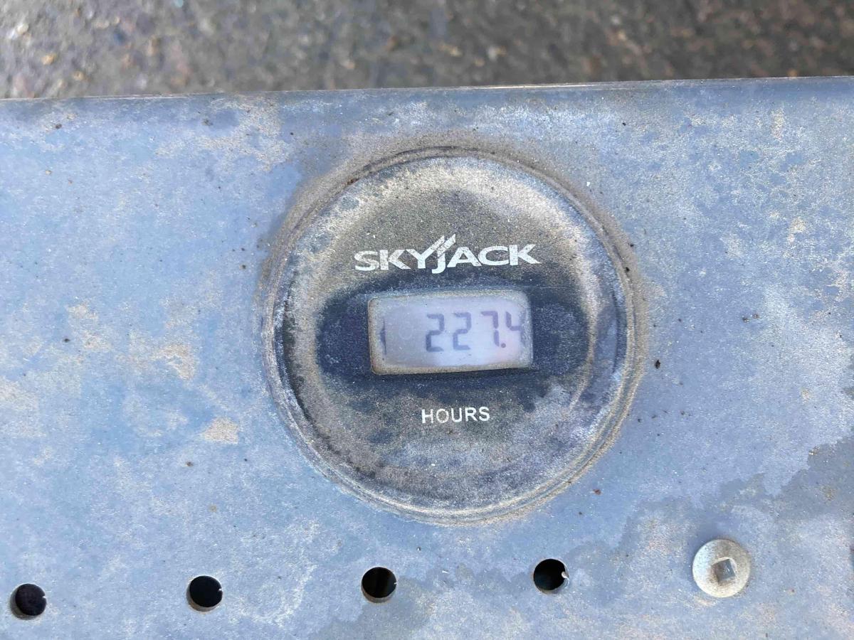2017 Skyjack SJ3219