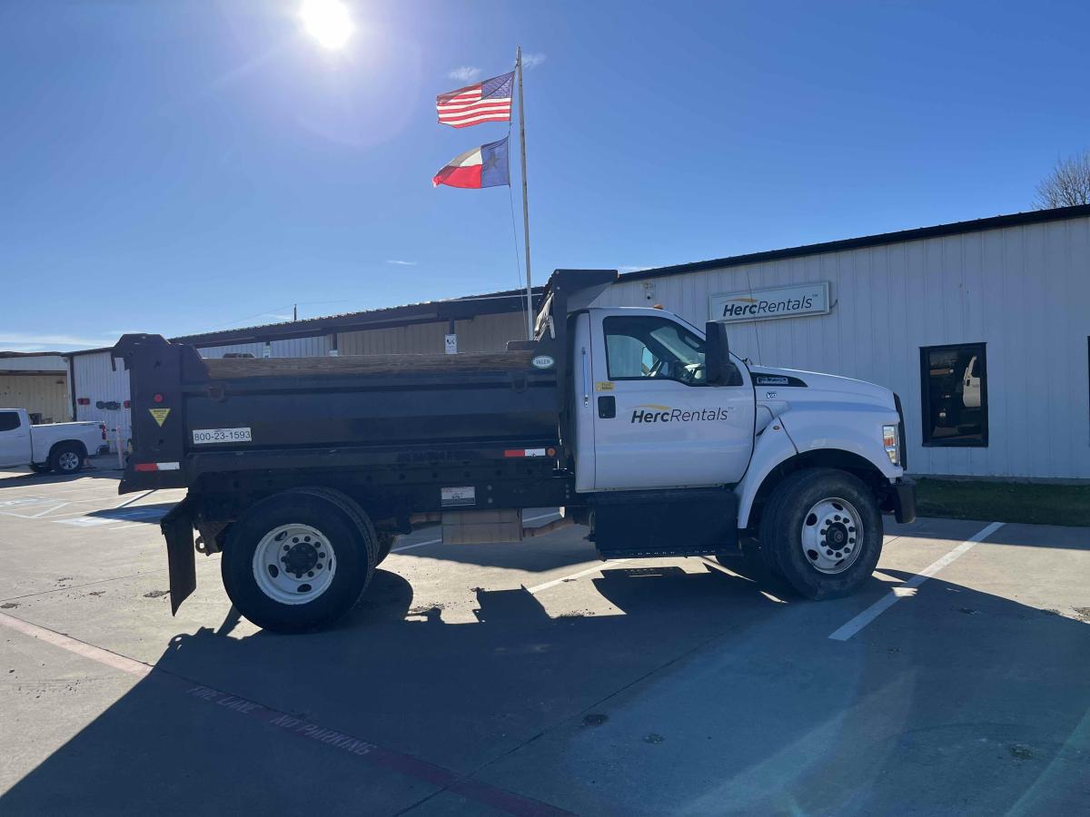 2018 Ford F750